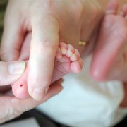 آزمایش غربالگری نوزاد چیست